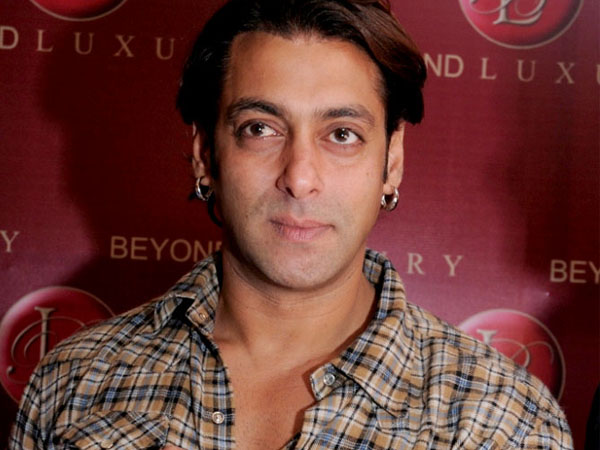 Salman Khan chooses Taurani over Barjatya